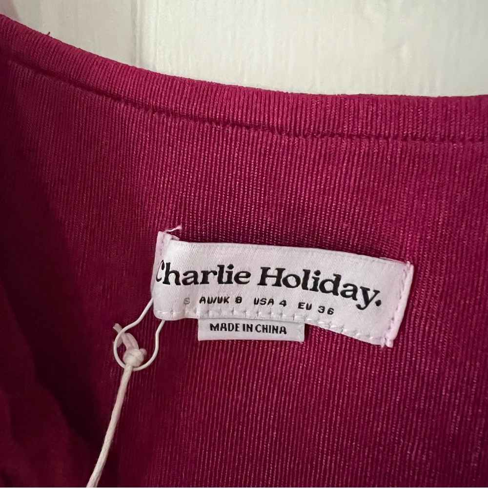 NWT CHARLIE HOLIDAY Mason Midi Dress in Magenta Size 4 - Picture 7 of 8
